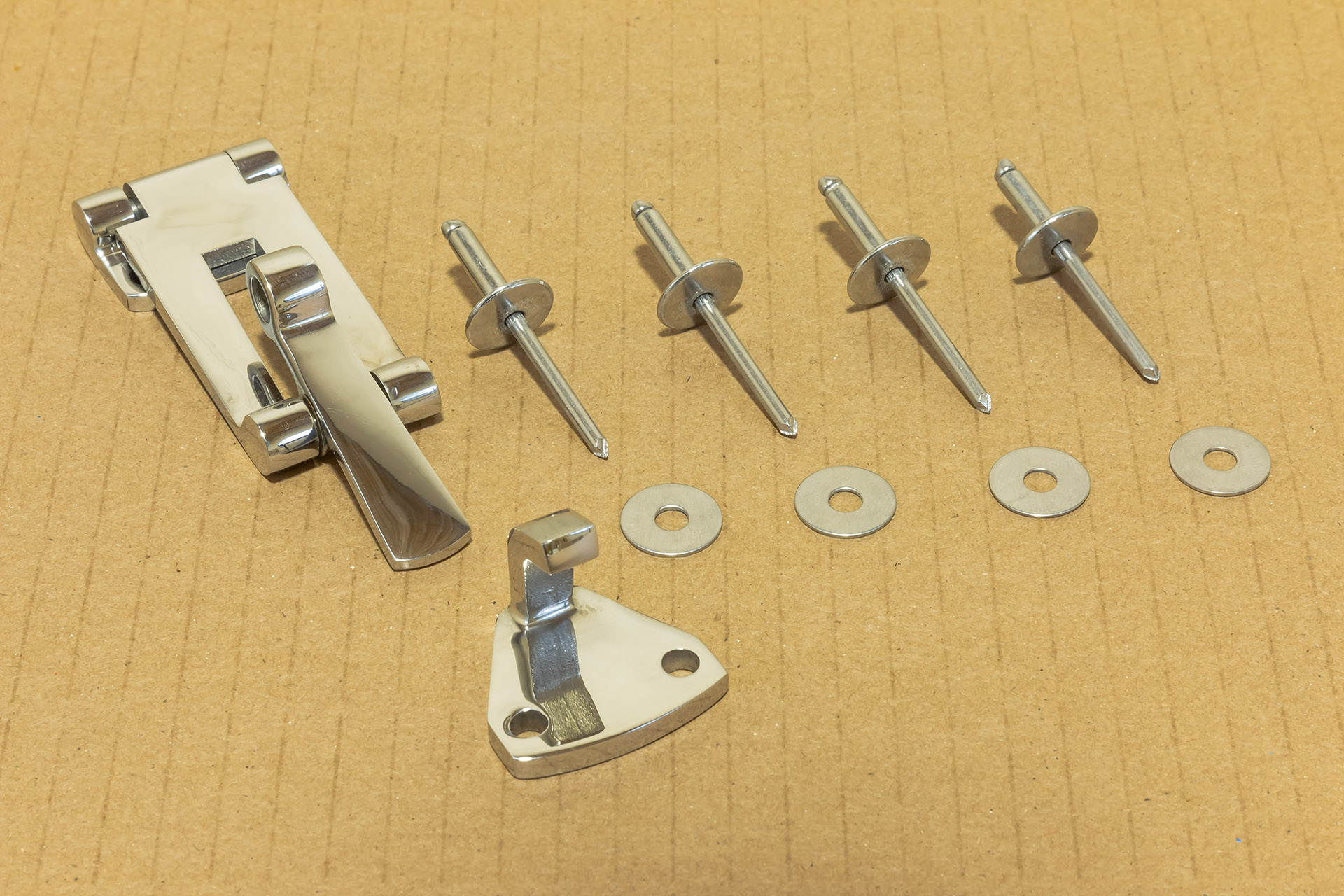 Dockbox-hasp