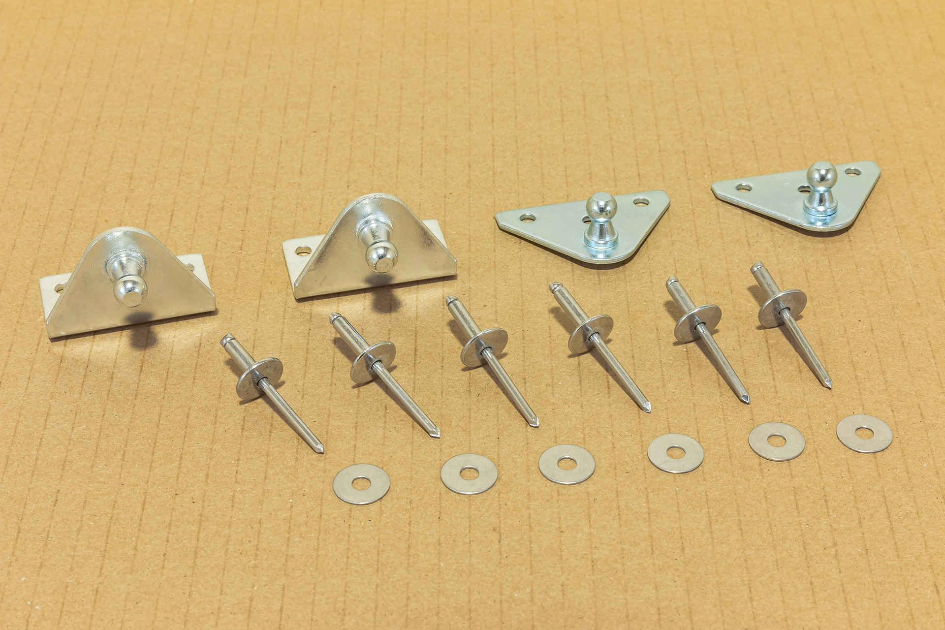 lift brackets